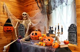 超人氣佐美喵「妝」神弄鬼「瘋狂藍月聖誕趴」掀起瘋狂熱潮整夜嗨到爆！（業配勿用）