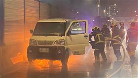 台北市，新生高架，火燒車