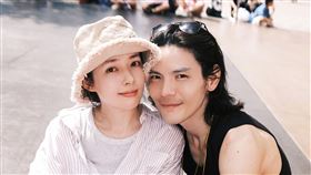 向佐再度恢復曬家庭日常。（圖／翻攝自向佐微博）