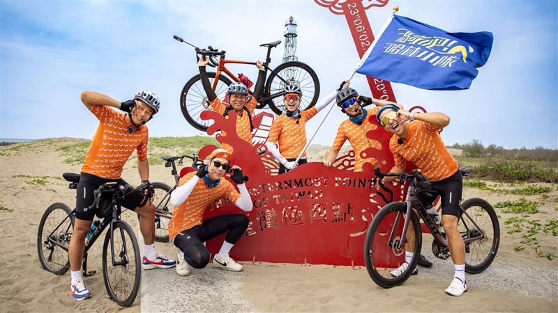 錄影突爆意外　哈林手指遭他重踩慘變形