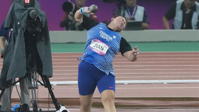 破個人最佳還差點摘牌　簡晨昕提醒才知道