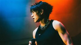 KIRE凱爾受邀到新加坡演出。（圖／H.A.L.O. Music提供）