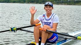 划船國手黃義婷宣布引退。（圖／翻攝黃義婷臉書）