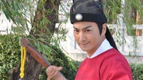 何家勁（圖／翻攝自微博）