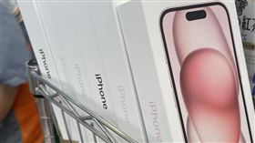 7-11,iPhone15,開架,整排,手機