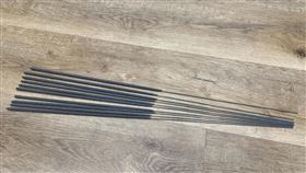 縮水變半仙？仙女棒拆開「火藥剩一半」　網揭真相：沒偷工減料