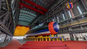 國造潛艦「海鯤號」下水（圖／總統府提供）