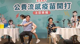 1002王必勝打疫苗(記者黃仲丘攝影)