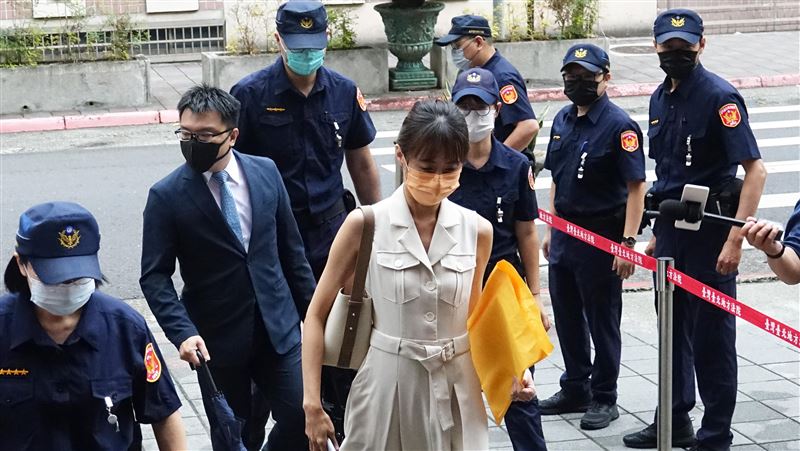 還瞎挺？律師：公衛文想與高虹安當室友？