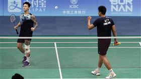 ▲杭州亞運羽球首輪，「楊肉盧」楊博涵、盧敬堯止步32強，。（圖／中華奧會提供）