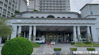 台北慈濟醫師爆遭攻擊！病患點散瞳劑失控
