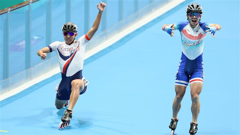 0.01秒金牌奇蹟   韓主播做1件事超暖心