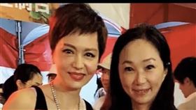 熊海靈（左）曬出與李佳芬合照。（圖／翻攝自臉書）