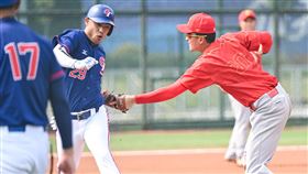 ▲中國首次擊敗日本，過去台灣也有過輸給中國的慘痛經驗（圖為亞運賽前台灣與中國練習賽）。（圖／中華奧會提供）