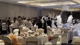 婚宴,舅媽,打架,新人（圖／翻攝自微博）