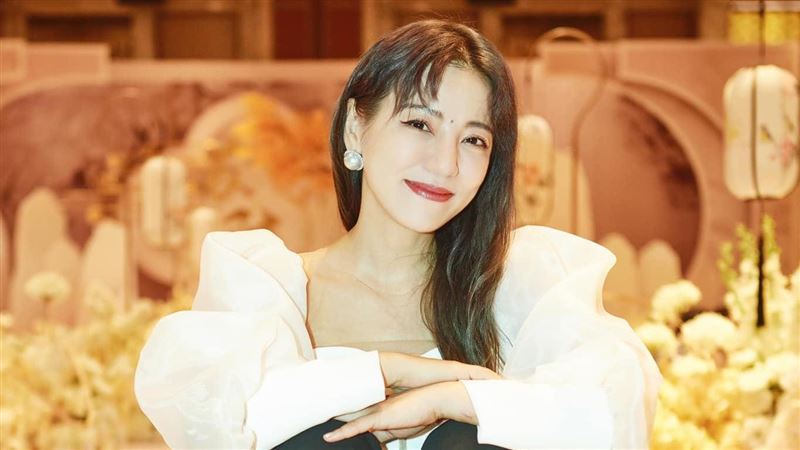 41歲丁噹羞認有對象　遭媽逼婚不忍喊一句