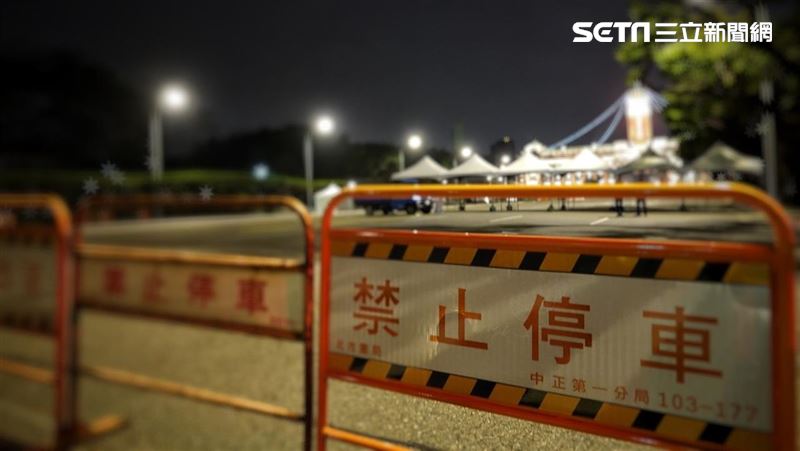消防員夜宿凱道　北市警：影響典禮將究辦