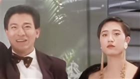 劉德華和陳法蓉當年演出電影《賭俠》。（圖／翻攝自陳法蓉IG）