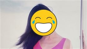 名嘴呂文婉曬出23歲泳裝美照。（圖／翻攝自臉書）