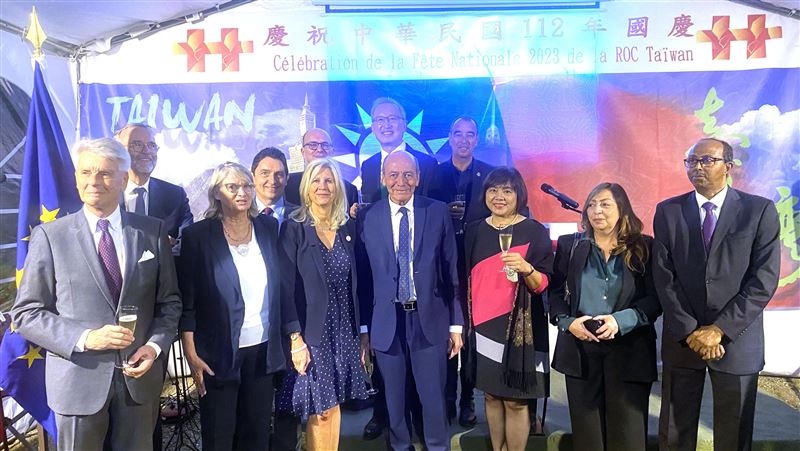法國政要出席國慶酒會　稱台是安全貢獻者