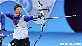 ▲杭州亞運射箭，雷千瑩出賽反曲弓女子團體8強。（圖／記者劉彥池攝影）