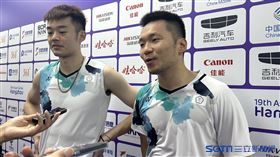 李洋（右）賽後受訪時宣布這屆亞運很有可能將是自己最後一屆。（圖／記者蔡厚瑄攝影）