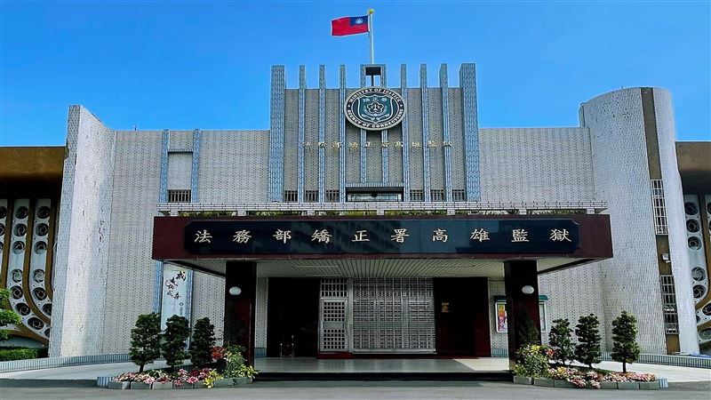 曾經犯下姦殺外甥女案遭判無期徒刑的男子舒幼龍,在獄中涉嫌猥褻男獄友,二審遭判8個月。(圖/資料照片)