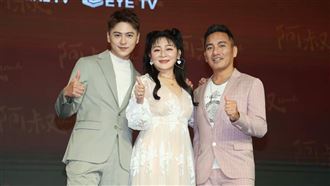 王彩樺主持到一半　訪到張晨光美妻曝巧合