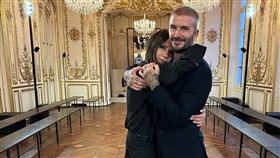 貝克漢和維多利亞經歷風雨。（圖／貝克漢IG）