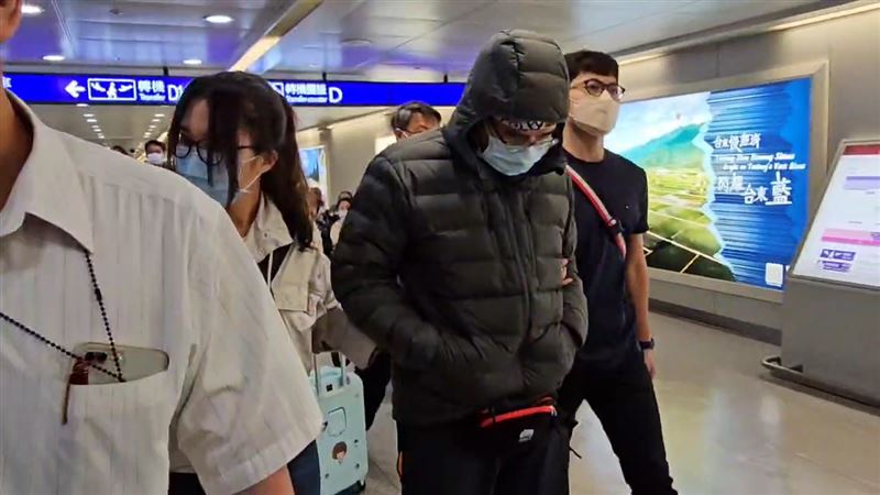 好油案林裕紘搭機回台　檢警帶回偵訊