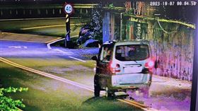 車禍,六龜,高雄,自撞山壁,2人死亡,小貨車