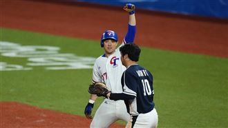 前8局4個上壘者有3次是鄭宗哲要如何得分