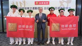 ▲谷筱霜摘下杭州亞運空手道金牌，台新加碼發50萬紅包。（圖／台新金控提供）