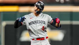 ▲柯瑞亞（Carlos Correa）單場3安重擊老東家太空人。（圖／翻攝自雙城推特）