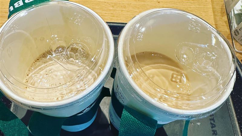 買星巴克提2要求「剩半杯」　網：很正常