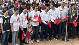 侯友宜、馬英九、朱立倫出席新北國慶升旗。