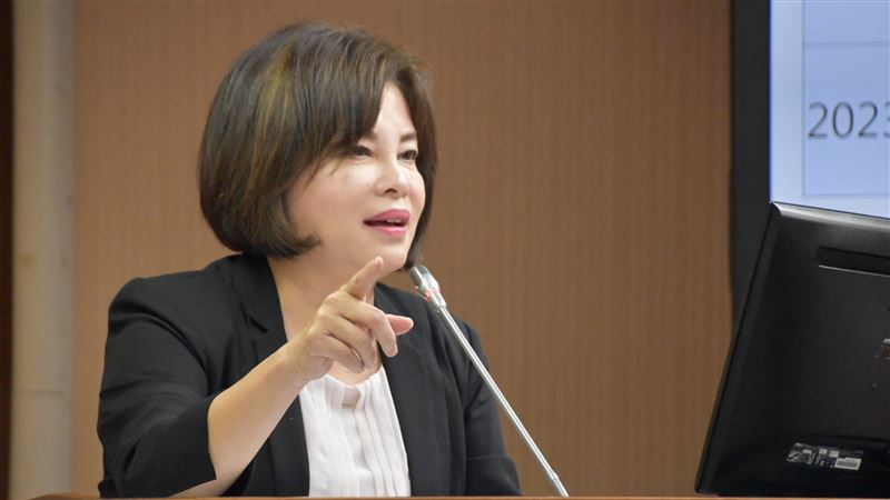 賴惠員表示，民進黨有其韌性和活力，謝謝大家關心黨團登記情況。（圖／翻攝自賴惠員臉書）