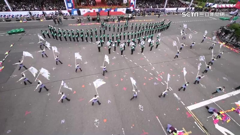 翡翠騎士148人,龐大陣仗帶來了磅礡演出