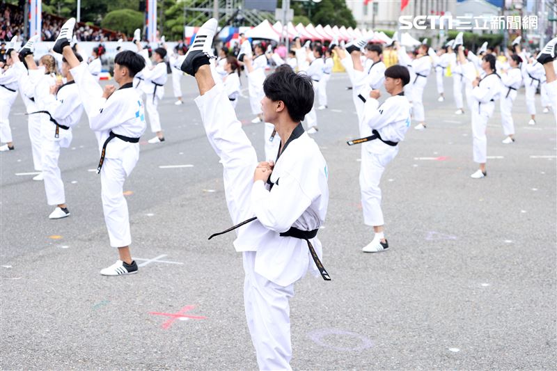 中華民國112年國慶跆拳道表演。（圖/記者邱榮吉攝影）