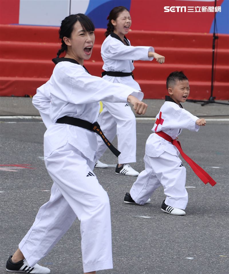 中華民國112年國慶跆拳道表演。（圖/記者邱榮吉攝影）