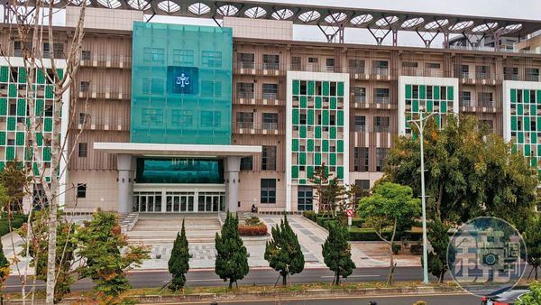 已婚千金不倫下屬…瞎辯1原因才去開房間
