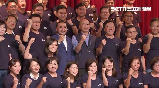 戰鬥藍要調查黃曙光　綠委傻了：毀掉潛艦