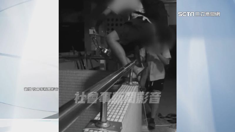 學生太晚離校遭鎖門　用消防設備緩降脫困