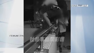 學生太晚離校遭鎖門　用消防設備緩降脫困