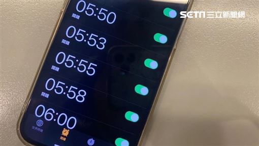 社畜面臨一大難題　眾人分享保證秒醒名單