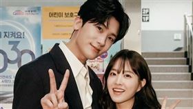 ▲《大力女子姜南順》「狗狗CP」朴寶英和朴炯植。（圖／翻攝自X）