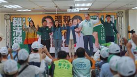 何博文在淡水舉行「和平保台・溫暖好政」施政願景說明會。（圖／何博文辦公室提供）