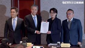 ▲藍白合會前會 會後記者會金溥聰黃珊珊等人及簽名協議