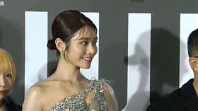 河北彩花（左）與呱吉（圖／翻攝自走鐘獎YT）