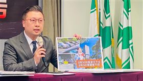 民進黨發言人張志豪、競辦發言人戴瑋姍及趙怡翔今（11）日召開記者會，批評藍白兩黨及柯侯面對貪污的態度就是雙標，遇到「愛將」就轉彎。（圖／民進黨中央提供)